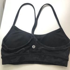 Lululemon Sports Bra XS Camo
